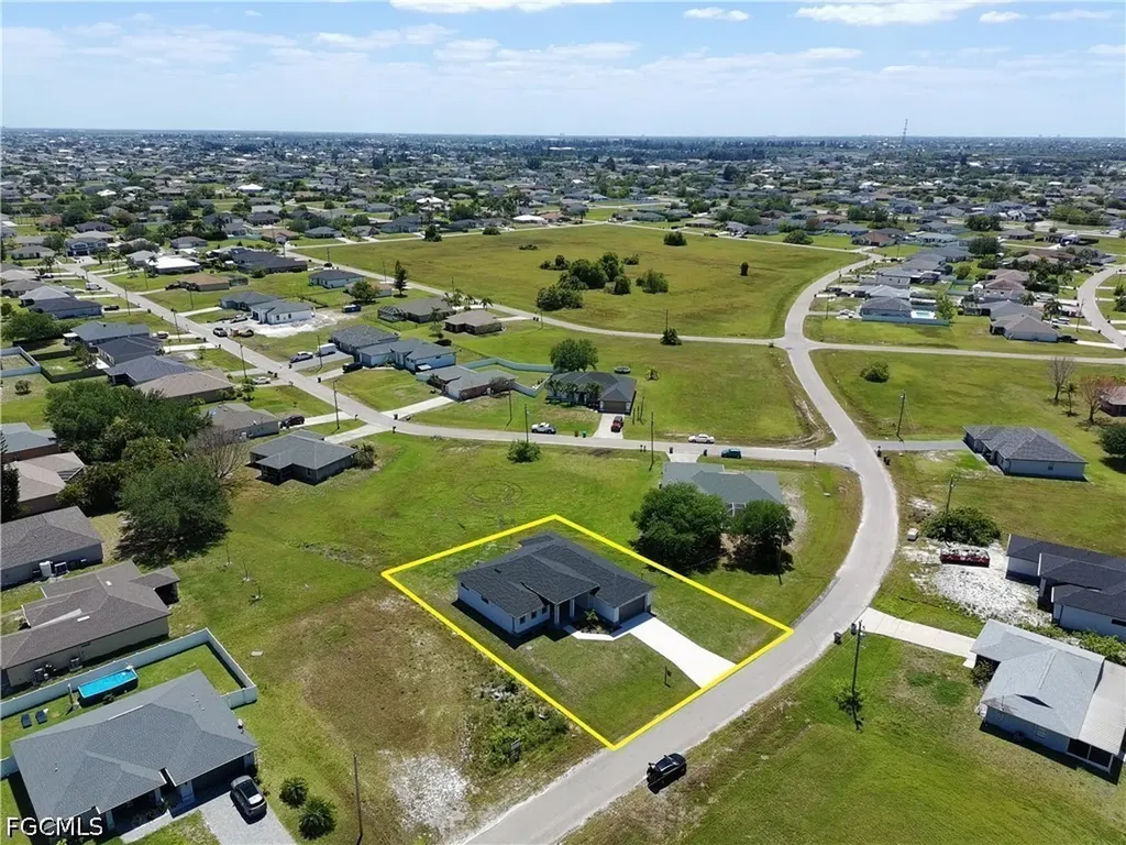 219 NW 28th Court Cape Coral FL 33993
