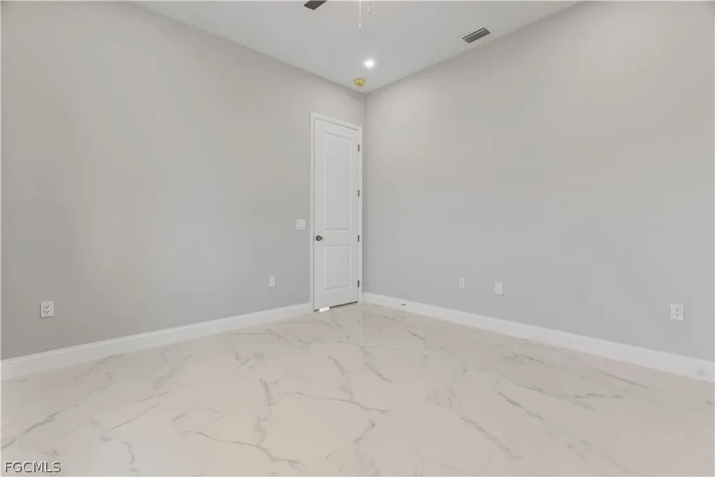 4214 NW 32nd Street Cape Coral FL 33993