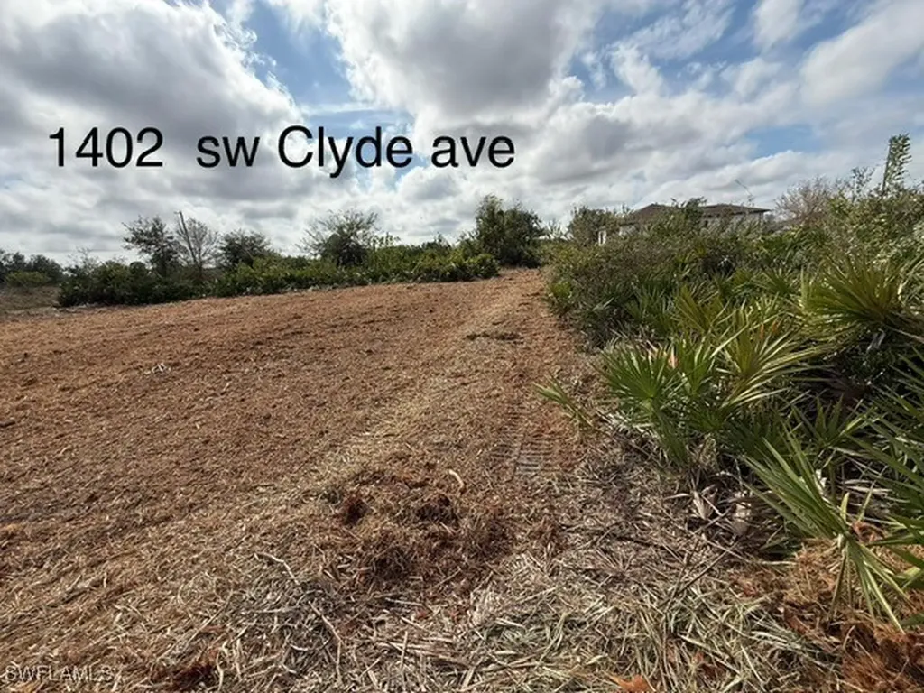 1402 Clyde Avenue S Lehigh Acres FL 33976