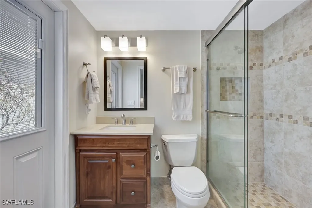 5929 Chanteclair Drive Naples FL 34108