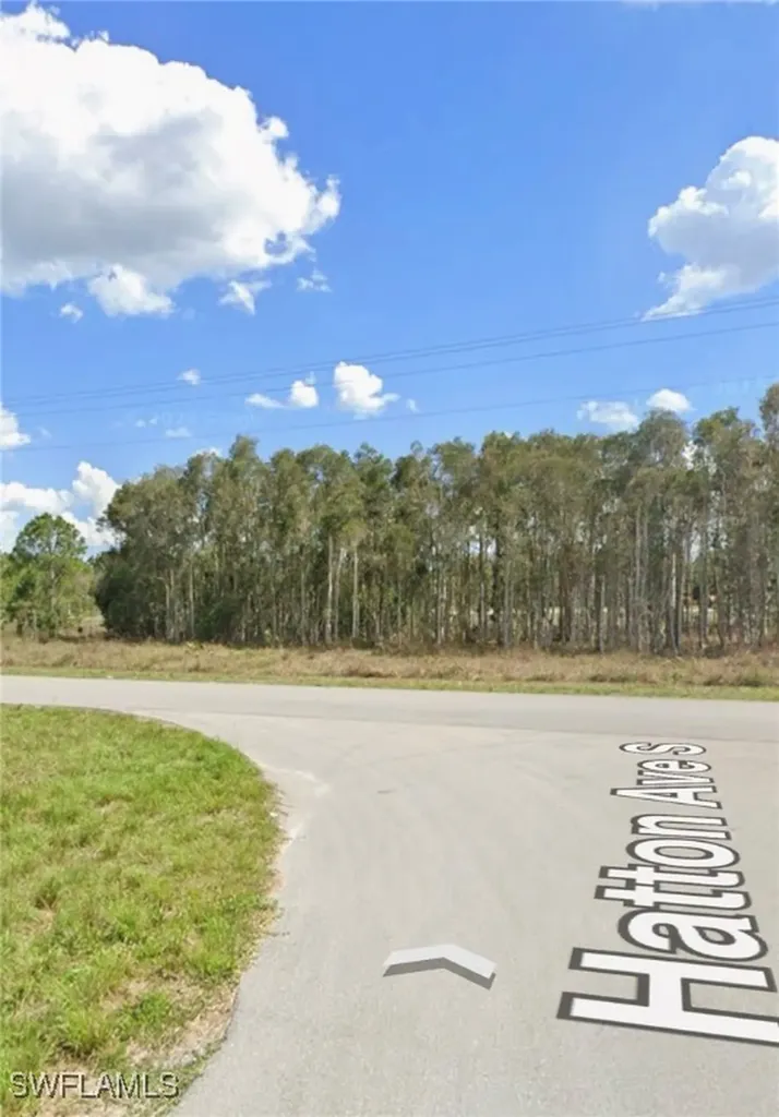 1143 Hatton Avenue S Lehigh Acres FL 33974