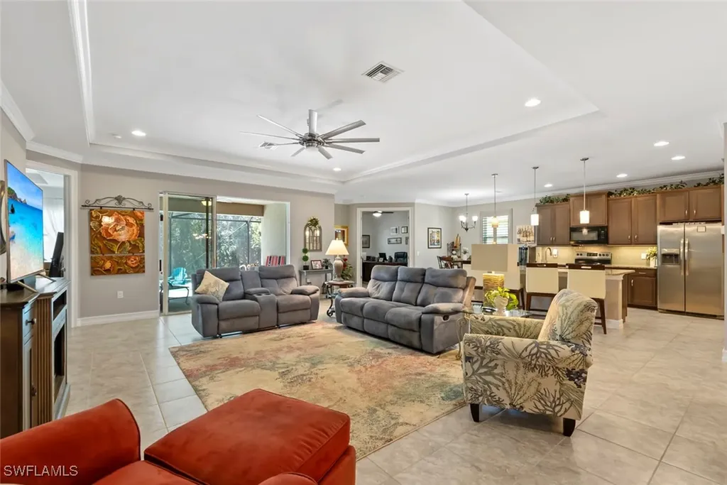 3117 Amadora Circle Cape Coral FL 33909