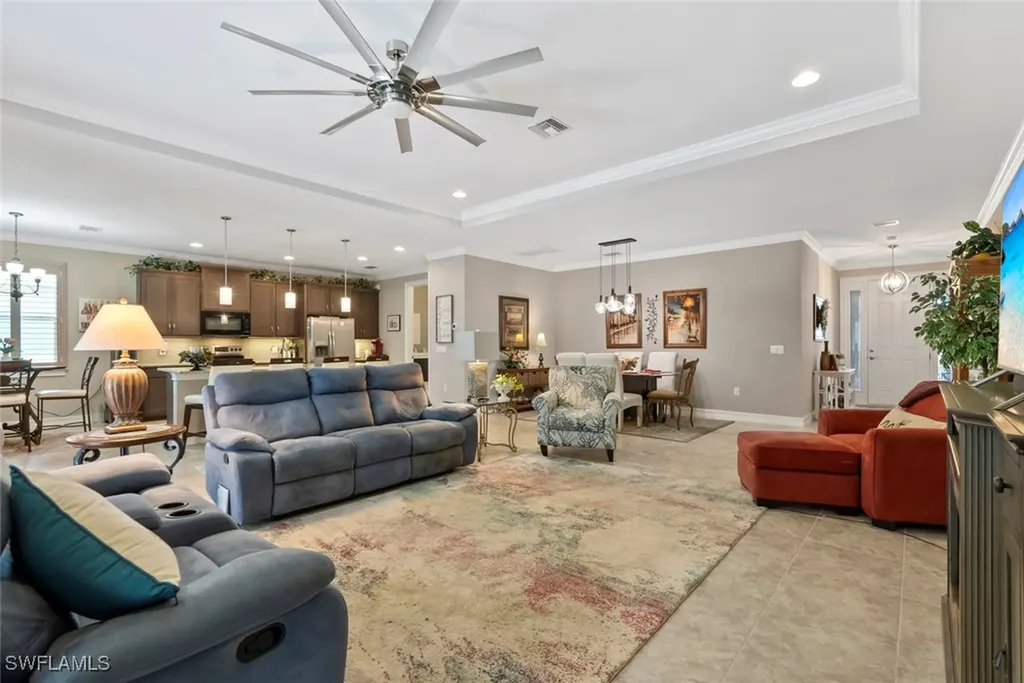 3117 Amadora Circle Cape Coral FL 33909
