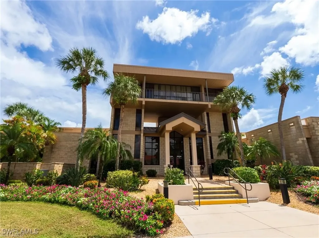 1740 Pine Valley Drive Fort Myers FL 33907
