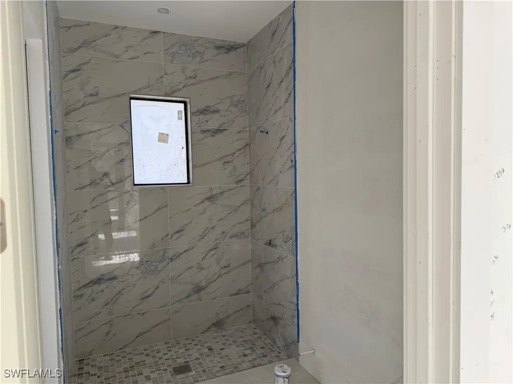 524 22nd Avenue NW Naples FL 34120