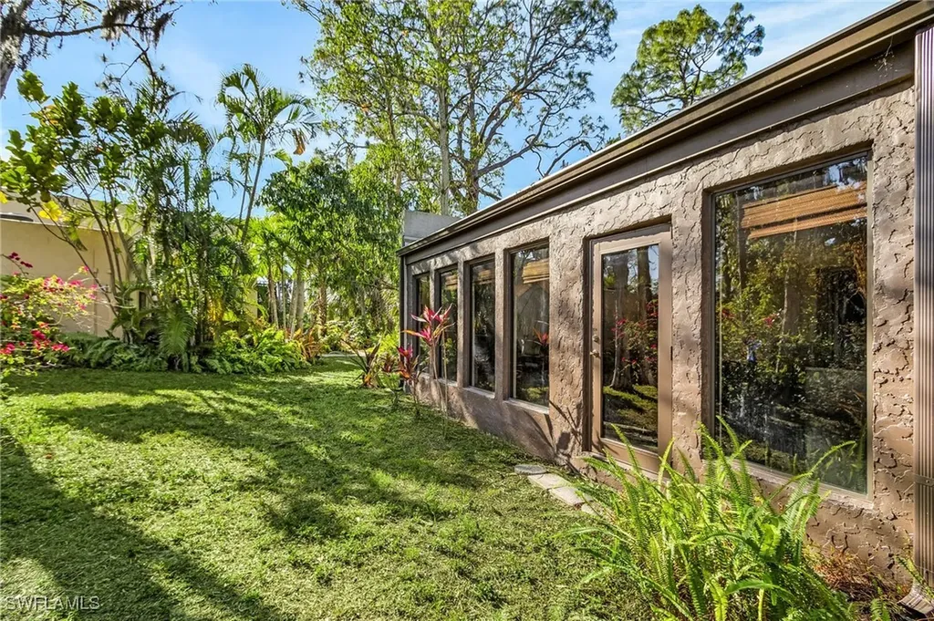 124 Pinebrook Drive Fort Myers FL 33907