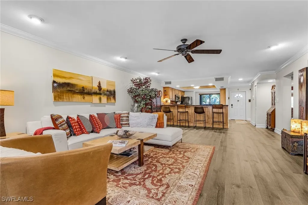 124 Pinebrook Drive Fort Myers FL 33907