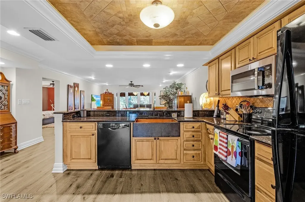 124 Pinebrook Drive Fort Myers FL 33907