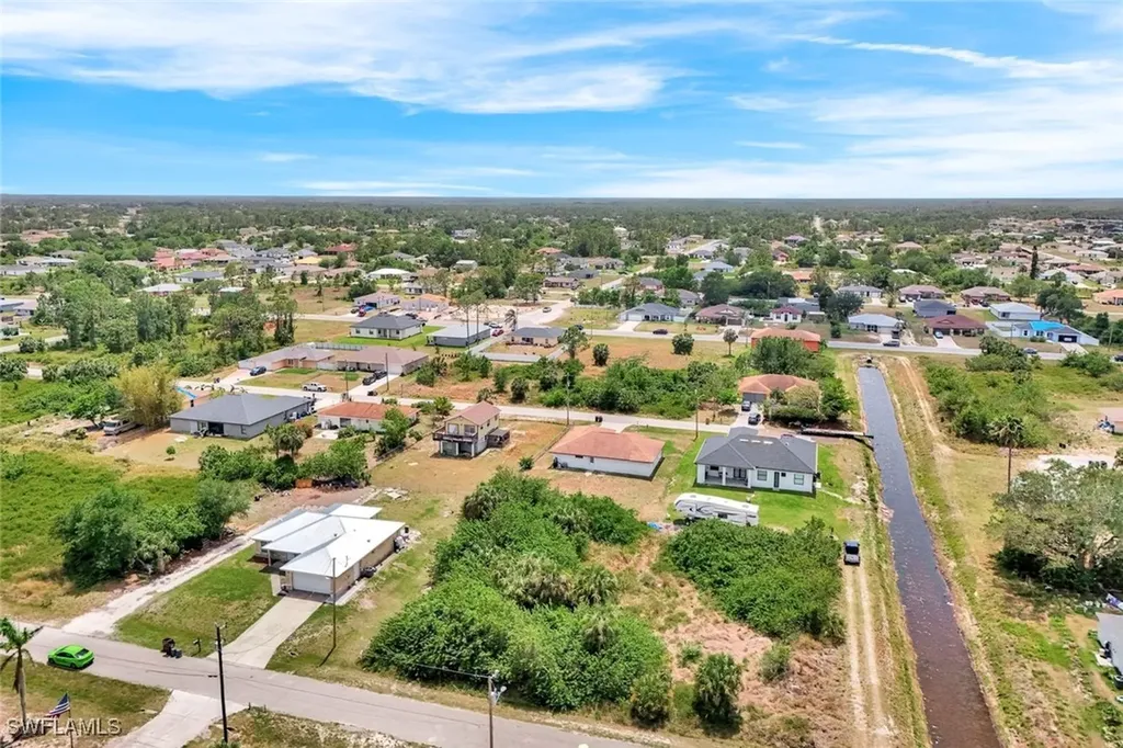 3915 21st Street SW Lehigh Acres FL 33976