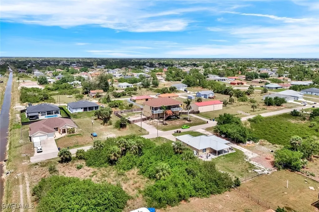 3915 21st Street SW Lehigh Acres FL 33976