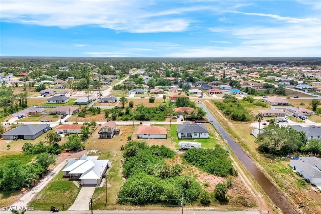 3915 21st Street SW Lehigh Acres FL 33976