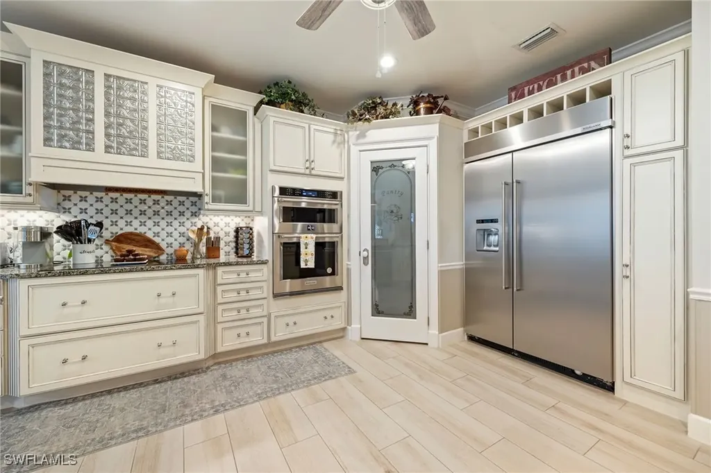 16900 N River Road Alva FL 33920