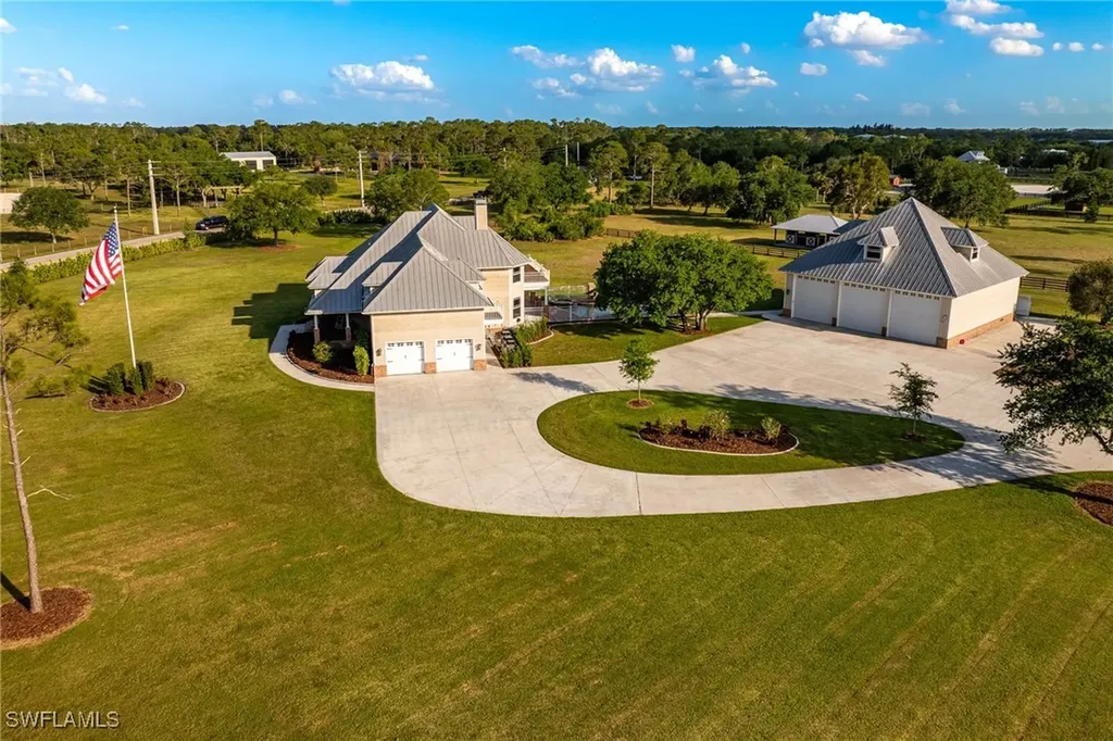 16900 N River Road Alva FL 33920