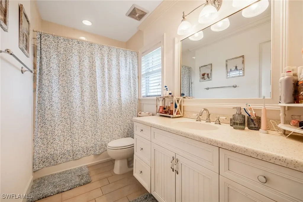 16900 N River Road Alva FL 33920