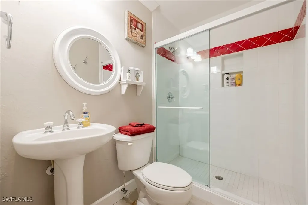 16900 N River Road Alva FL 33920