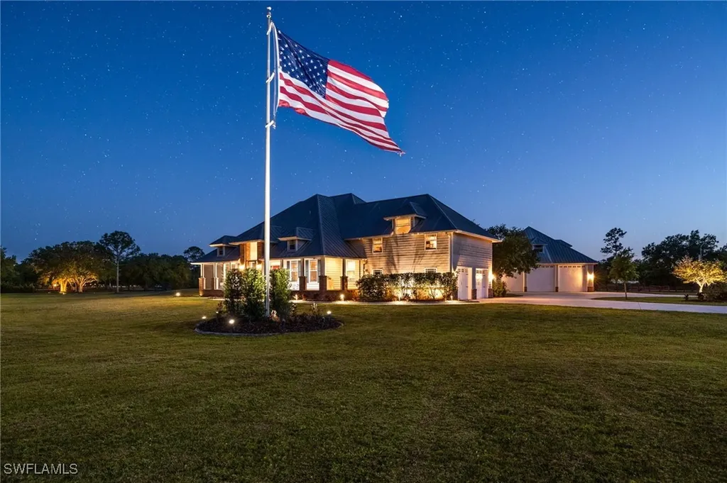 16900 N River Road Alva FL 33920