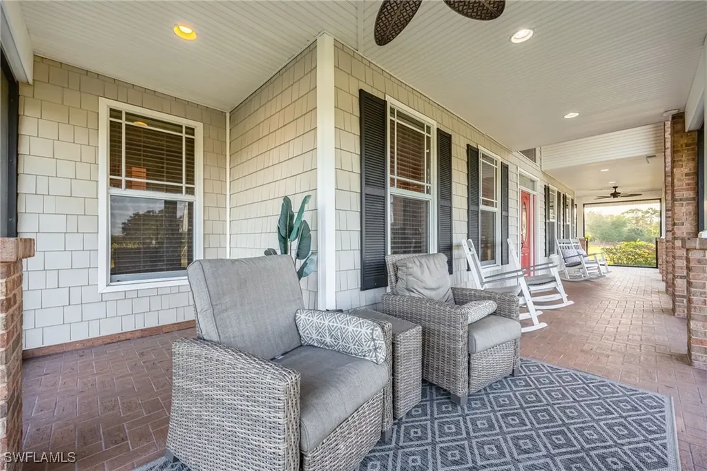 16900 N River Road Alva FL 33920