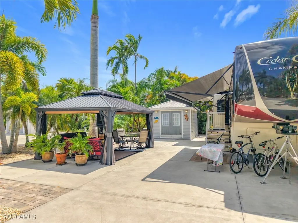 10078 Ramblewood Court Fort Myers FL 33905