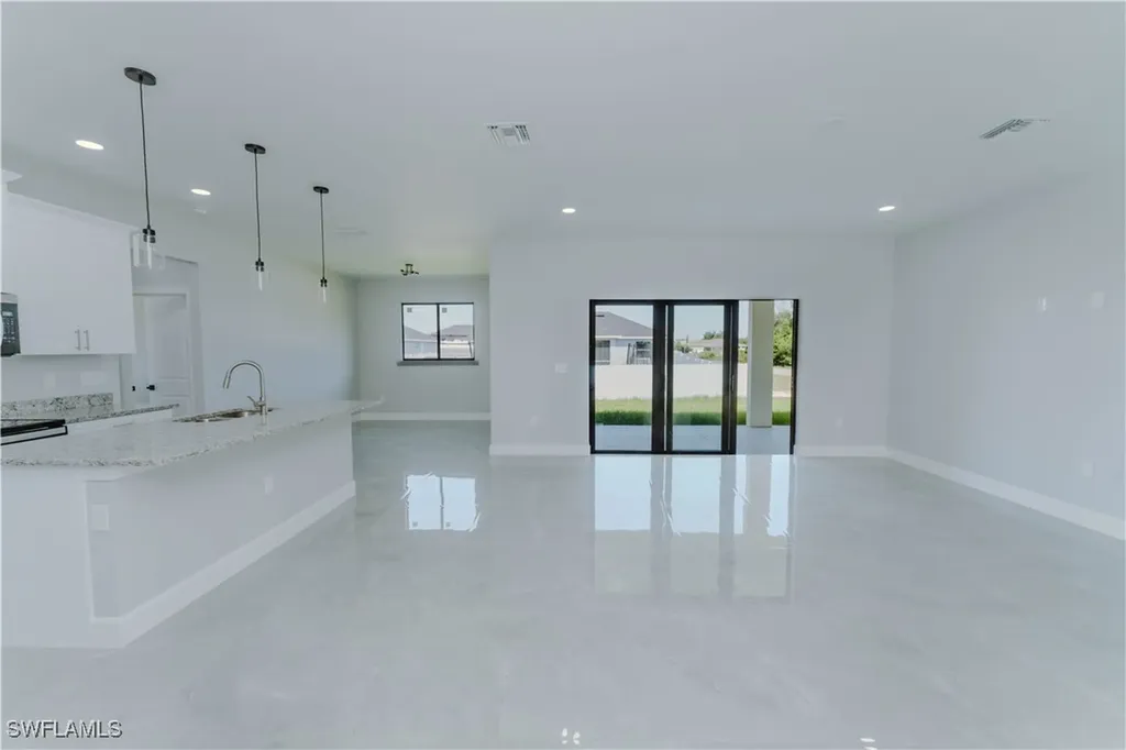 4705 Diane Avenue S Lehigh Acres FL 33976