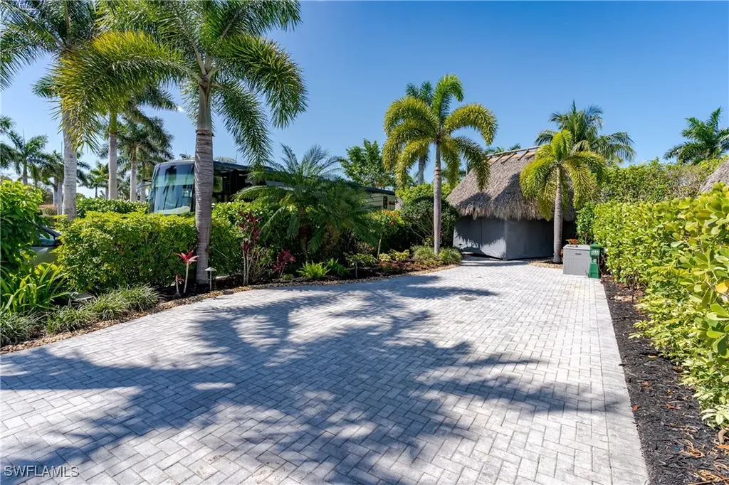 13568 Snook Circle Naples FL 34114