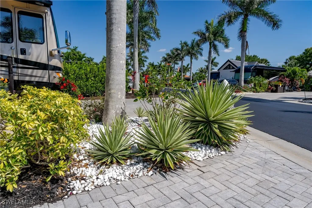 13568 Snook Circle Naples FL 34114