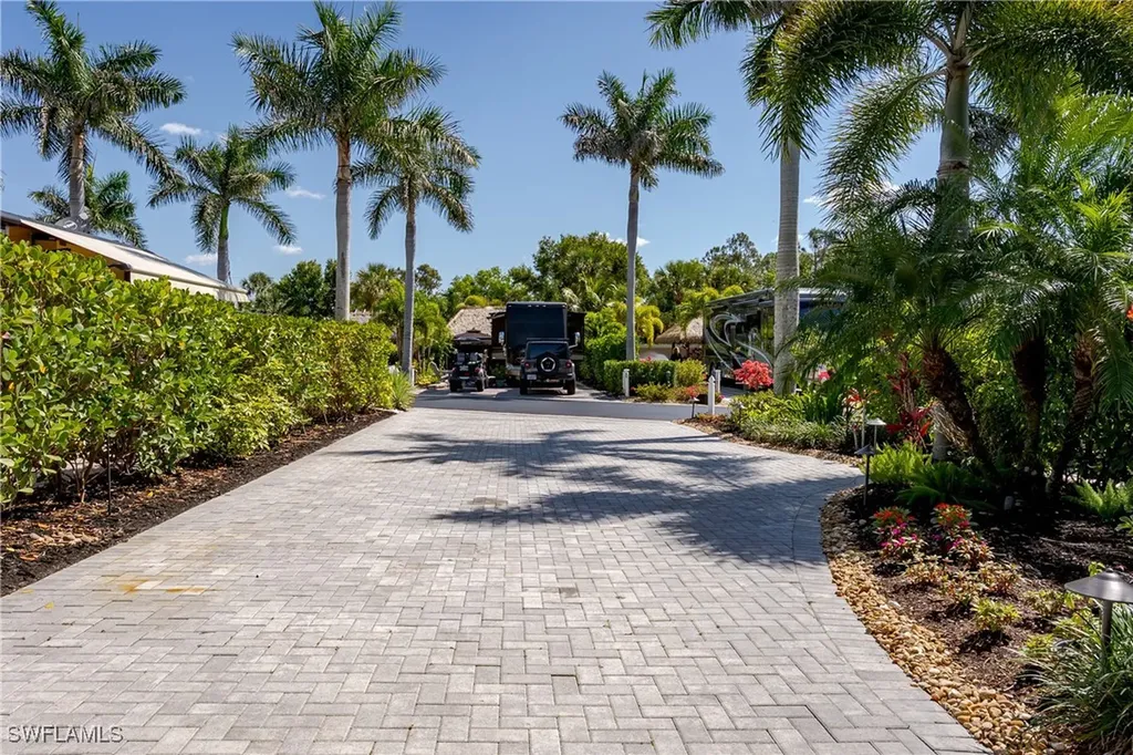13568 Snook Circle Naples FL 34114