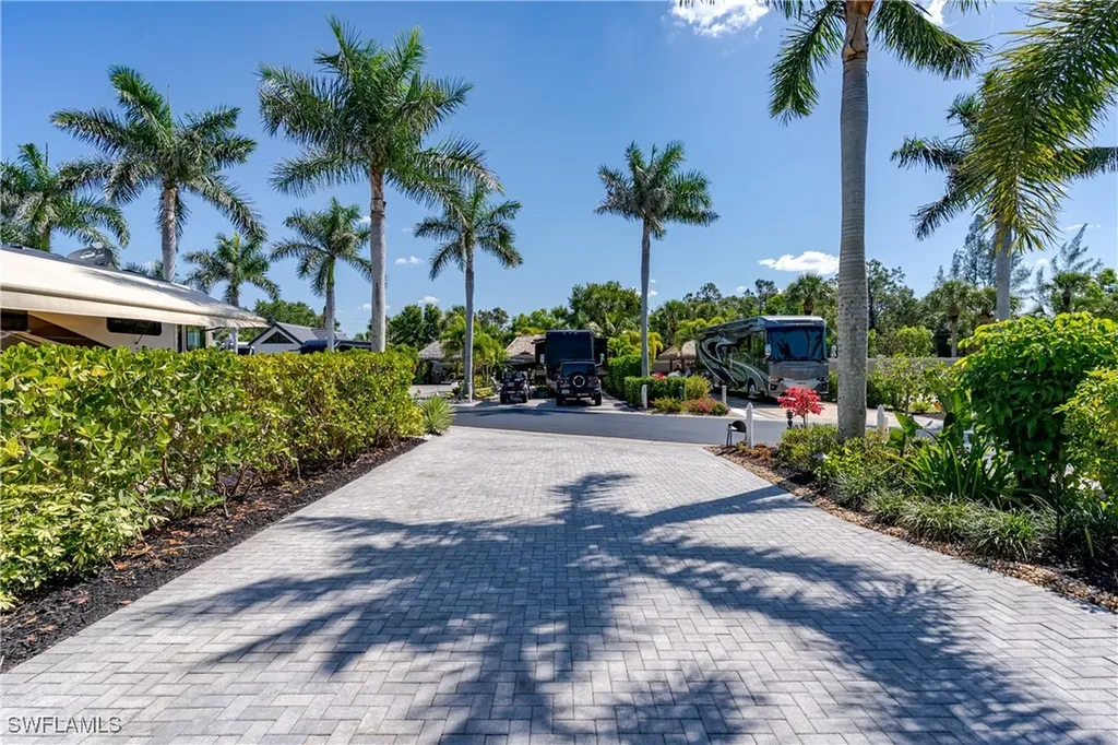 13568 Snook Circle Naples FL 34114