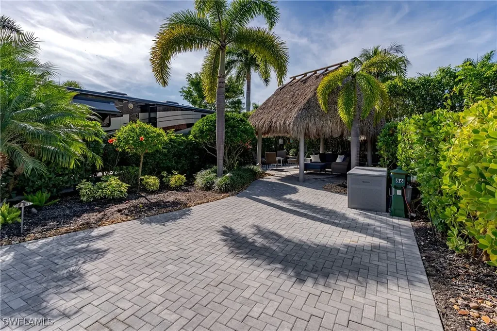 13568 Snook Circle Naples FL 34114