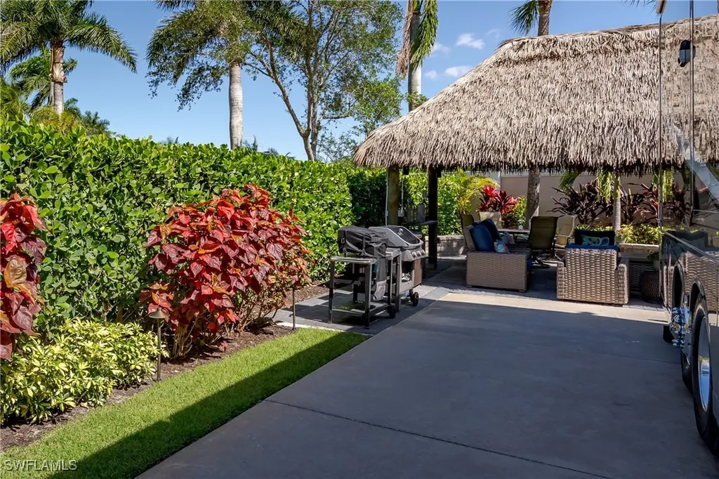 13627 Snook Circle Naples FL 34114