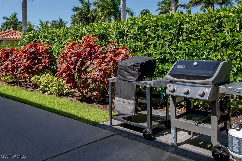 13627 Snook Circle Naples FL 34114