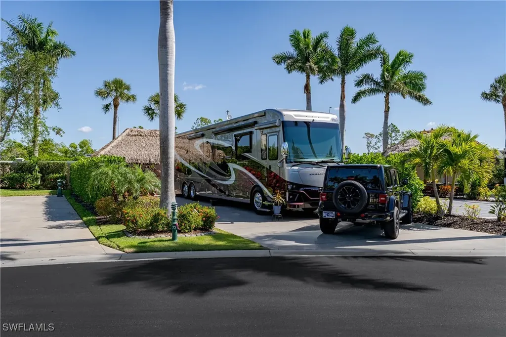 13627 Snook Circle Naples FL 34114