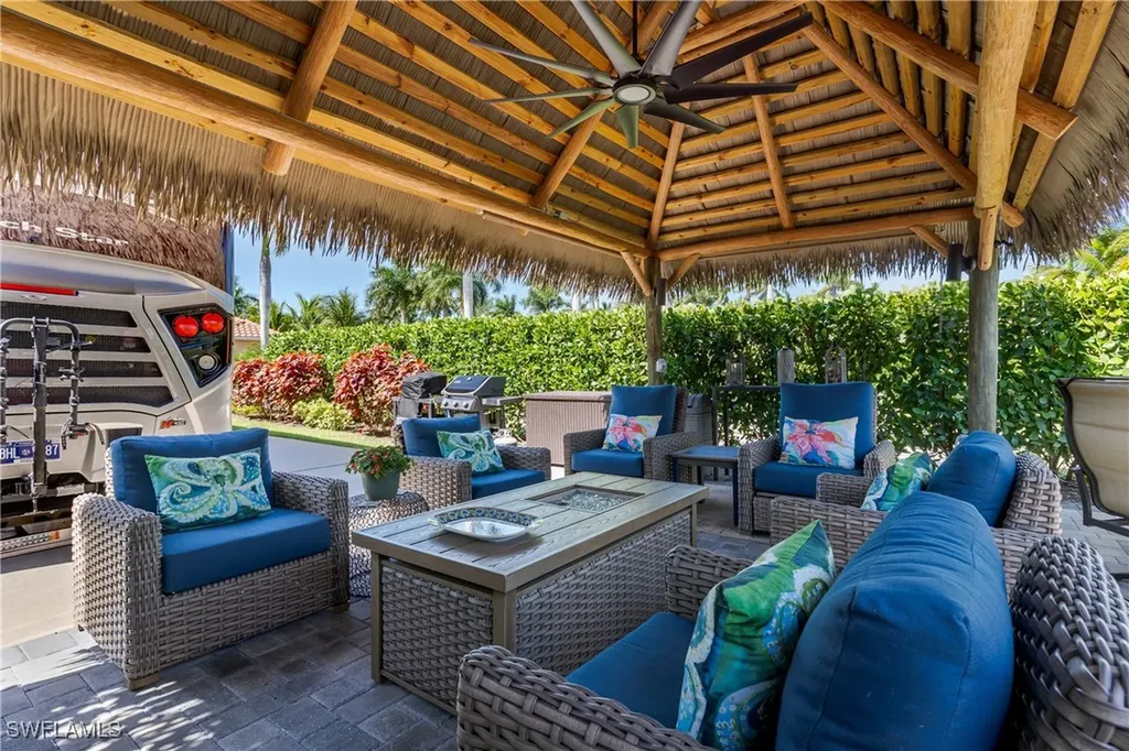 13627 Snook Circle Naples FL 34114