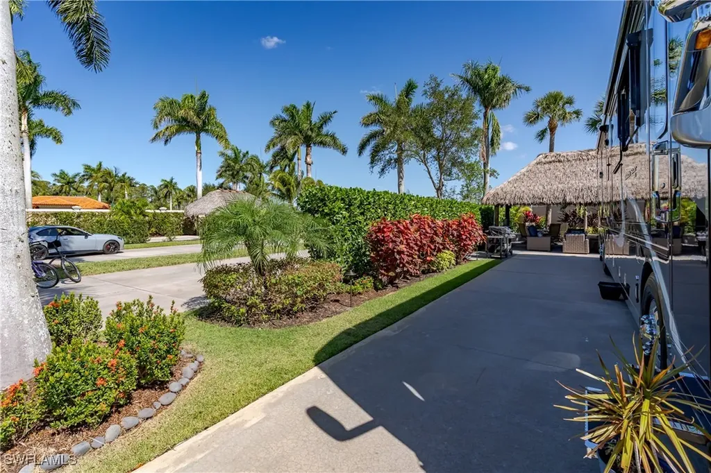 13627 Snook Circle Naples FL 34114