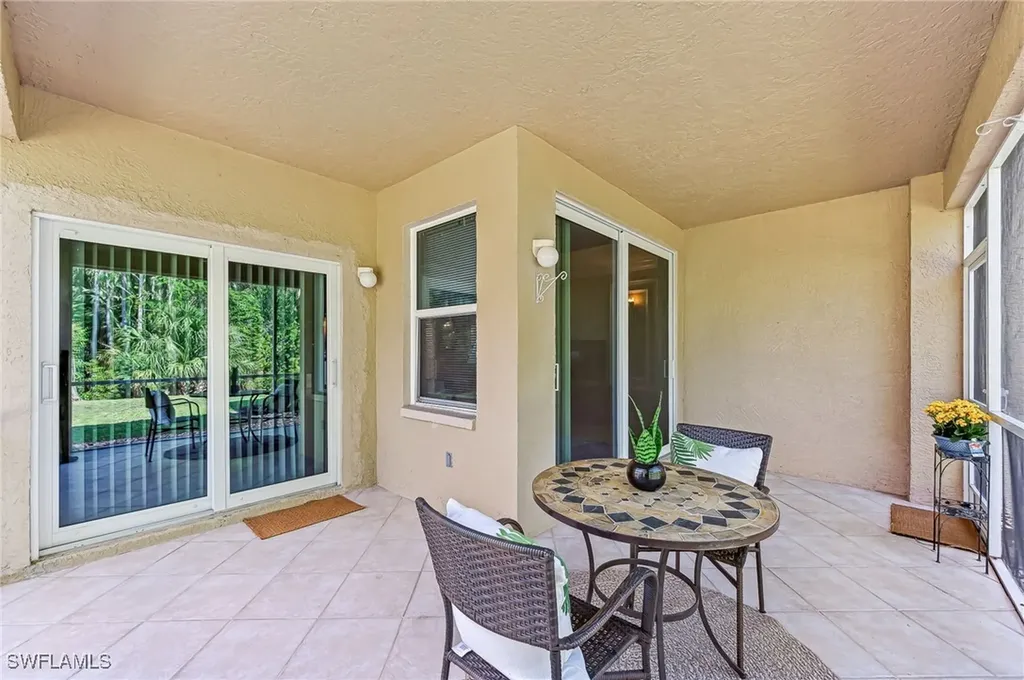 6765 Huntington Lakes Circle Naples FL 34119