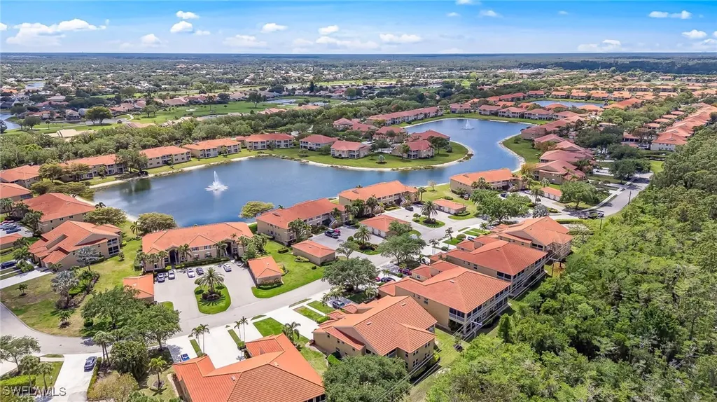 6765 Huntington Lakes Circle Naples FL 34119
