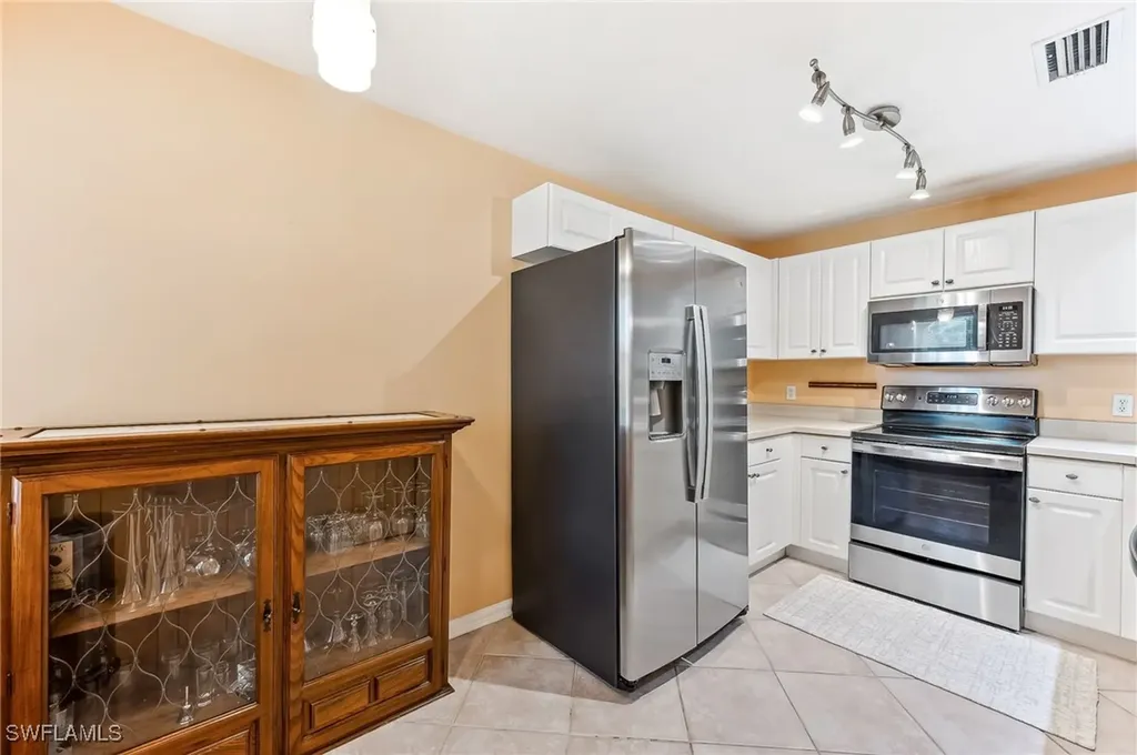 6765 Huntington Lakes Circle Naples FL 34119