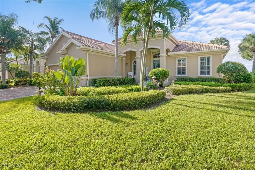 5589 Whispering Willow Way Fort Myers FL 33908
