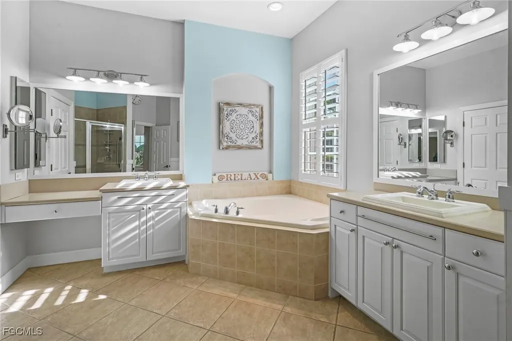 5589 Whispering Willow Way Fort Myers FL 33908