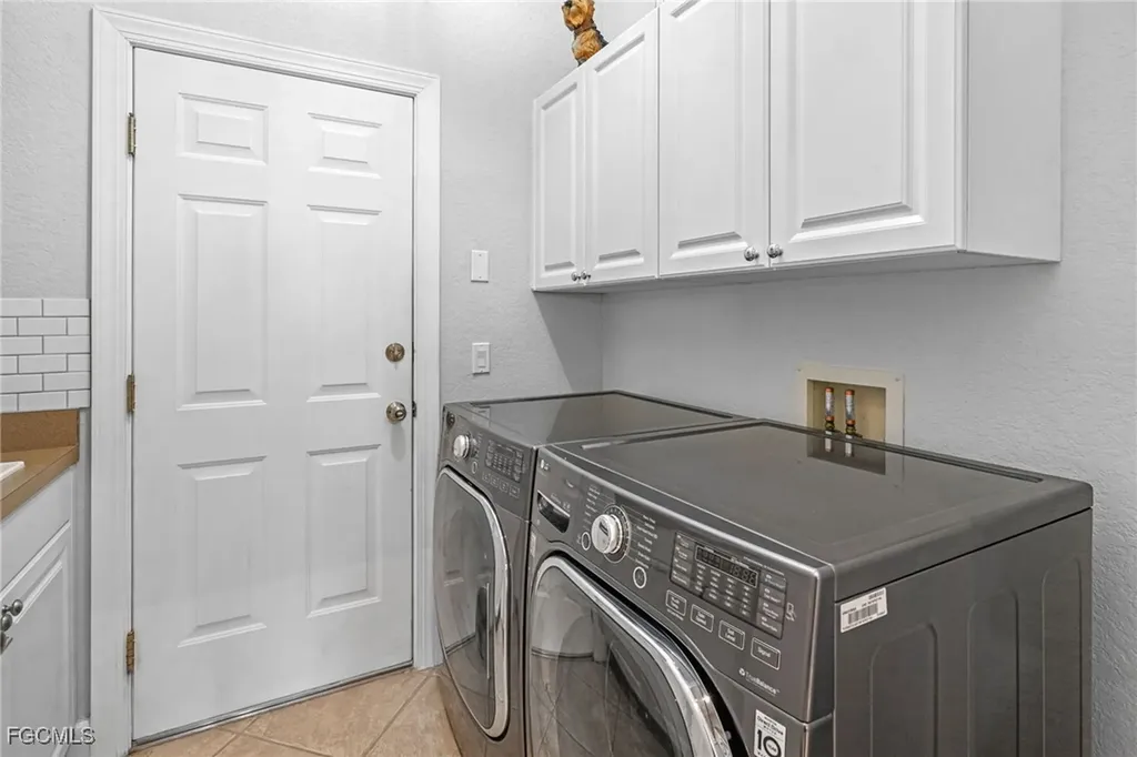 5589 Whispering Willow Way Fort Myers FL 33908