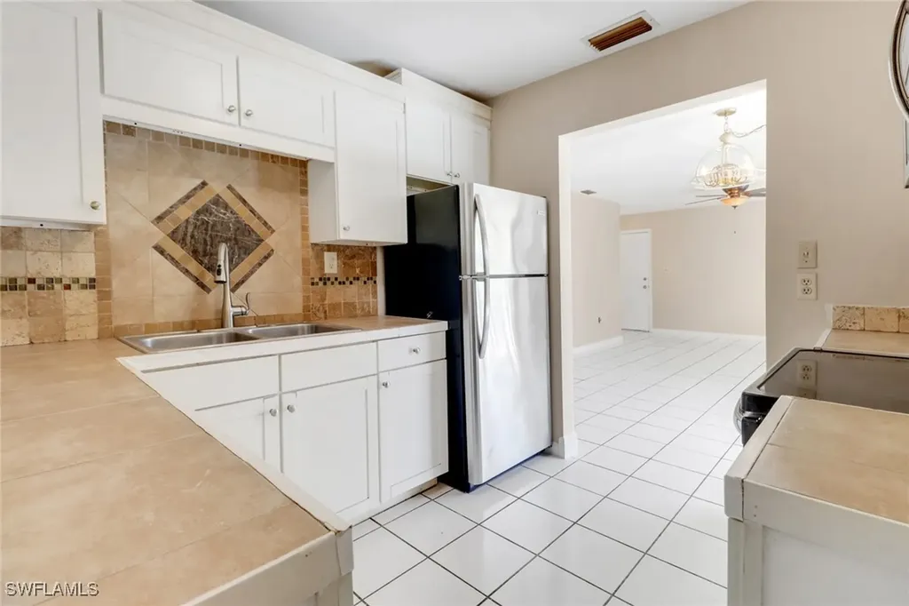 4931 Vincennes Court Cape Coral FL 33904