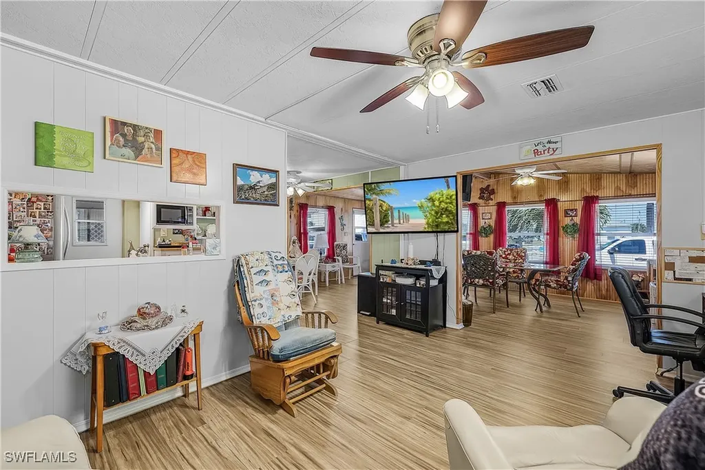 4931 Gulfgate Lane St. James City FL 33956