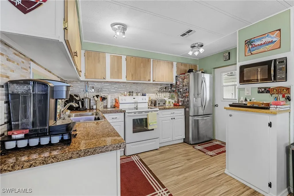 4931 Gulfgate Lane St. James City FL 33956