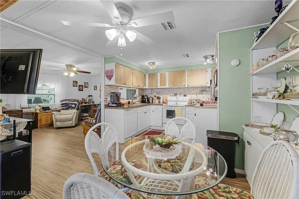 4931 Gulfgate Lane St. James City FL 33956