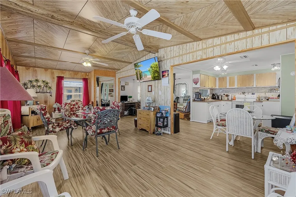 4931 Gulfgate Lane St. James City FL 33956