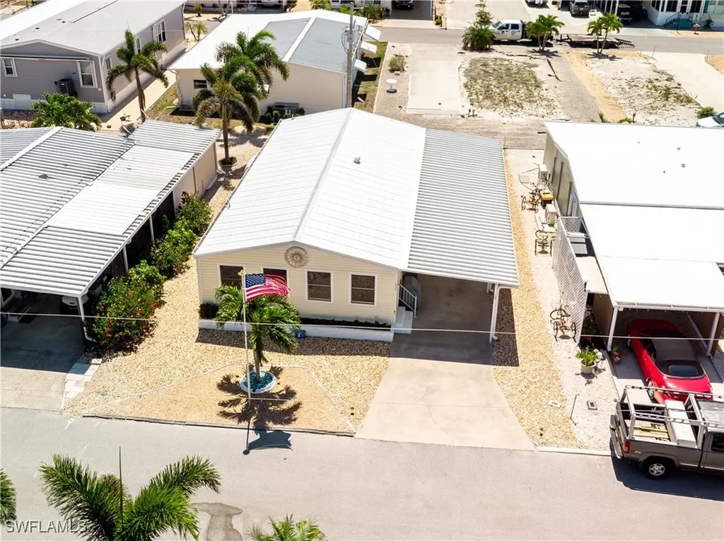 4931 Gulfgate Lane St. James City FL 33956