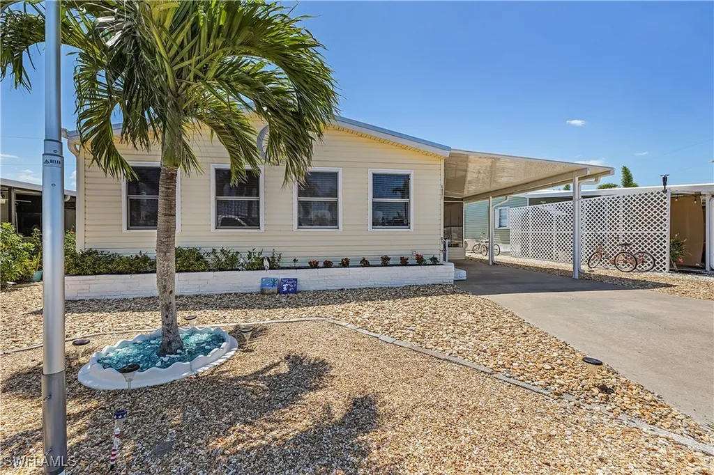 4931 Gulfgate Lane St. James City FL 33956