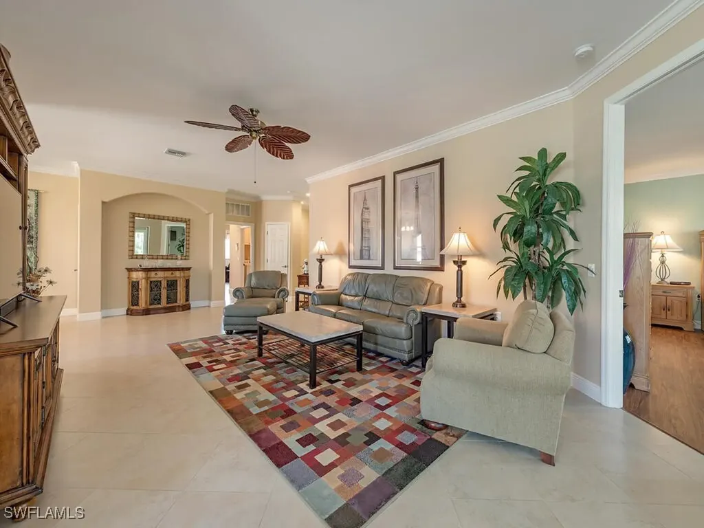 3989 Bishopwood Court W Naples FL 34114