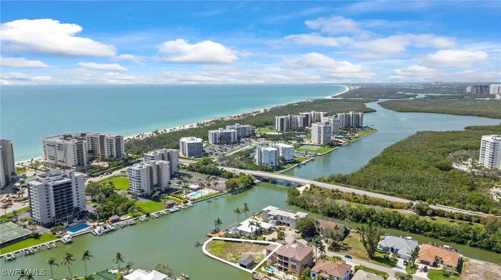140 Flamingo Avenue Naples FL 34108