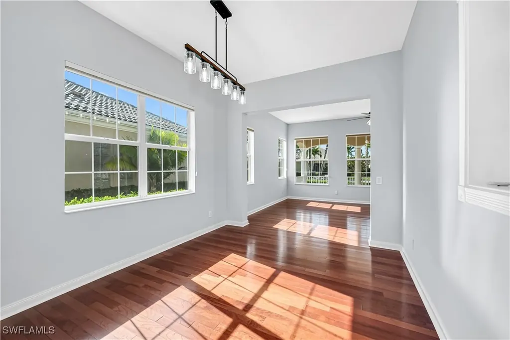 8013 Wilfredo Court Naples FL 34114