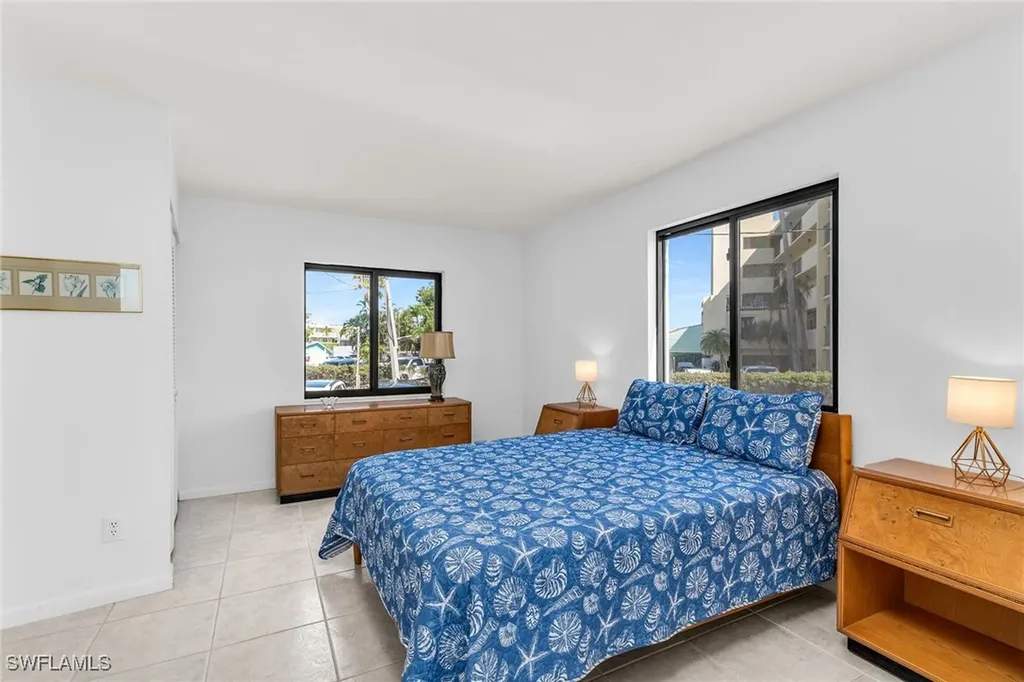 1085 Bald Eagle Drive Marco Island FL 34145